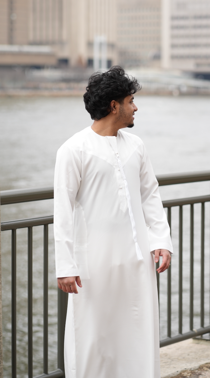 Pearl White Emirati Thobe