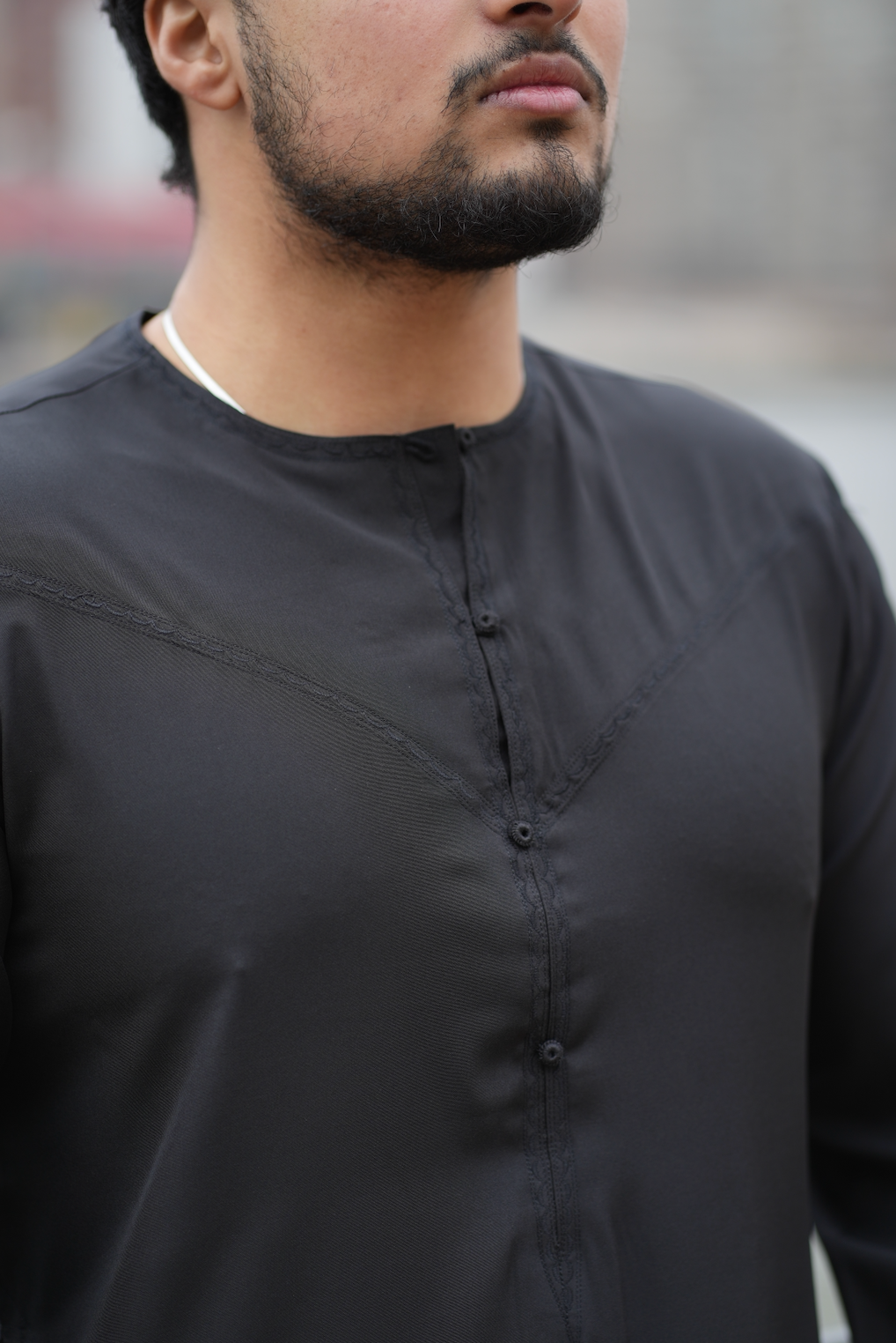 Black Emirati Thobe