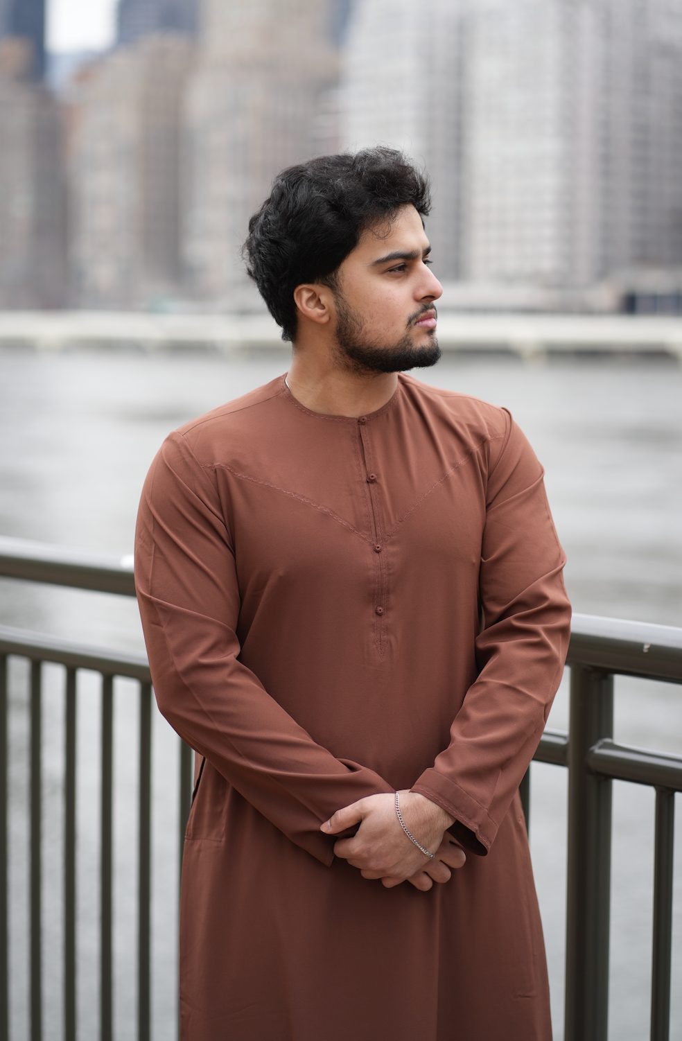 Iron Brown Emirati Thobe